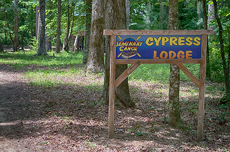 Cypress Lodge Cabin - Okatoma Creek - Entr